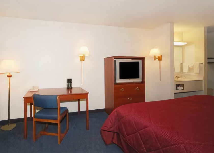 Quality Inn & Suites Menomonie