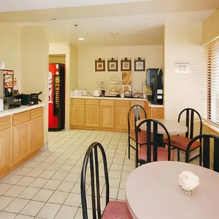 Sleep Inn & Suites Spring Lake - Fayetteville Near Fort Bragg