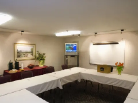 Quality Inn & Suites Hotels in Becker County