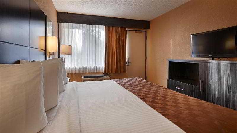 Best Western Executive Inn