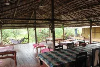 Simeulue Nanik Surfcamp Hotels in Matanurung