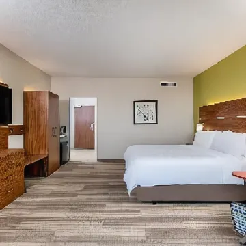 Holiday Inn Express & Suites SANTA ANA - ORANGE COUNTY by IHG