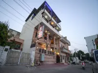 Apple Homestay Hotels in 