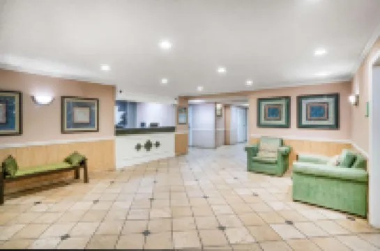 La Quinta Inn & Suites by Wyndham Nashville Franklin