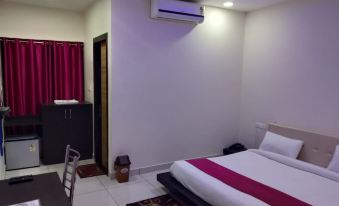 Hotel Reyansh