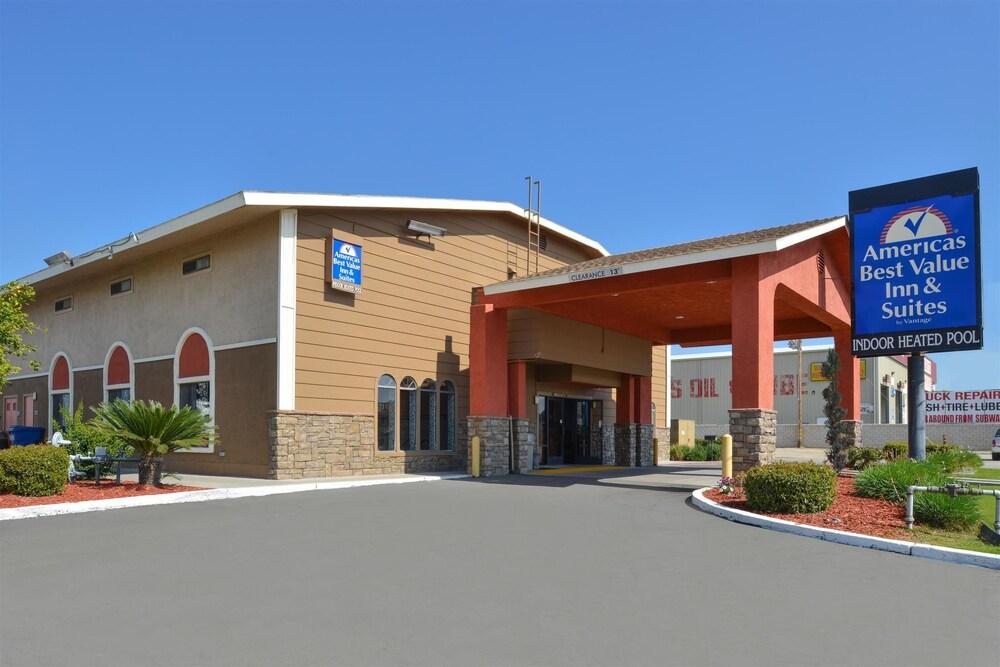 Americas Best Value Inn & Suites Bakersfield E