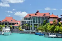 Eden Bleu Hotel Các khách sạn gần Eden Island