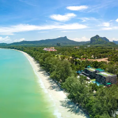 Maneetel Krabi Beachfront