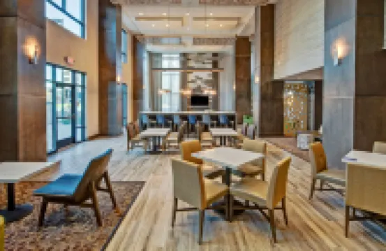 聖何塞機場歡朋套房酒店