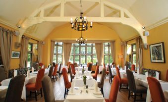 The Hare & Hounds Hotel