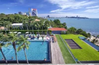 Cape Dara Resort - Pool
