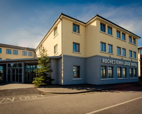 Rochestown Lodge Hotel Hotels near Carysfort Lodge
