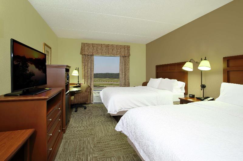 Hampton Inn & Suites Murray