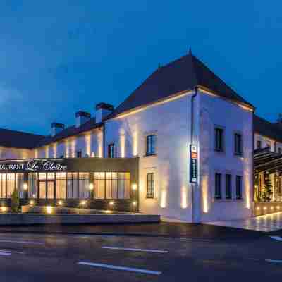 Hôtel & Spa Les Sept Fontaines Hotel Exterior