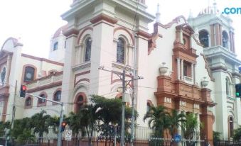 Guesthouse Dos Molinos B&B - Housity