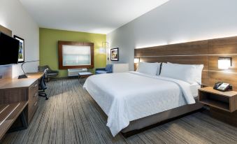 Holiday Inn Express & Suites Junction