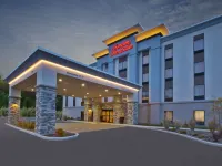 Hampton Inn & Suites Alliance Hotels in Stark County