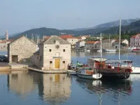 Superior Apartment in Stari Grad - Homestays