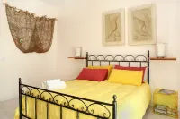 Adriana Casa Vacanze Holiday Tours in Sicily, wi fi, Parking Free, Near Sea