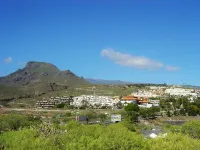 Casa Sarita - Exclusive Retreat in the Sun-Drenched South of Tenerife Hotels in Chayofa