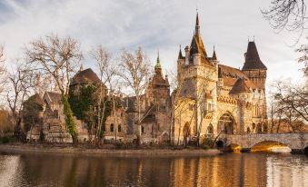 WestSide Apartments by FirstHost