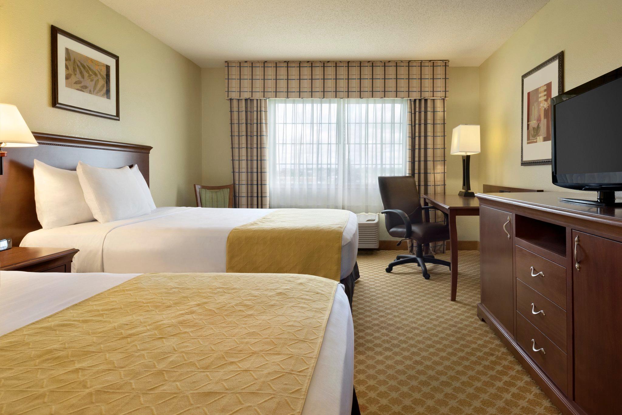 Country Inn & Suites by Radisson, Rochester, MN