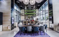 Yotel Singapore Orchard Road - breakfast