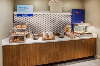 Holiday Inn Express & Suites PITTSBURGH-SOUTH SIDE by IHG - breakfast