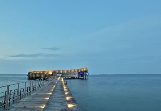 AC 호텔의 독특한 외관 디자인