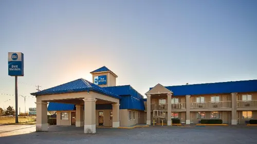 Baymont by Wyndham McAlester Hwy 69