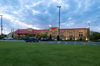 Hampton Inn Wytheville - parking