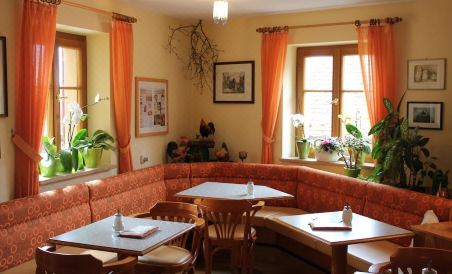 Hotel Uhl - Housity