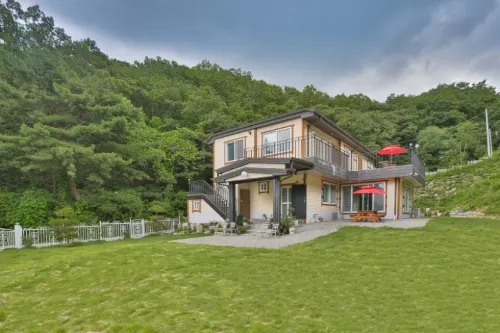 Yangju Healing Shelter Pension