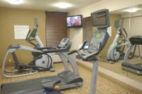 โรงแรม ฮอลิเดย์ อินน์ เอ็กซ์เพรส แอนเดอร์สัน บาย IHG - ที่มีฟิตเนส