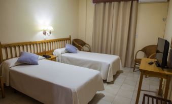 Hotel Tres Jotas Conil