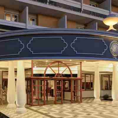 Hotel Metropole Hotel Exterior