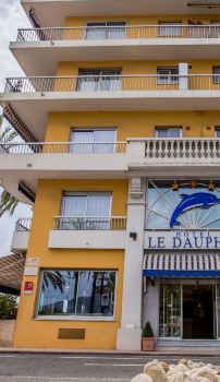 Home  Hotel le Dauphin *** Mentone - Hotel Mentone 3 stelle