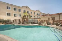 Spark by Hilton Redlands فنادق في Redlands