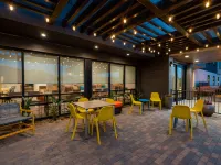 Home2 Suites by Hilton Corona Hotels in Corona