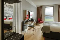 IntercityHotel Amsterdam Schiphol Airport