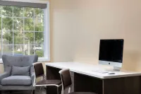 Microtel Inn & Suites by Wyndham Columbia/Fort Jackson N Hotels in Dentsville