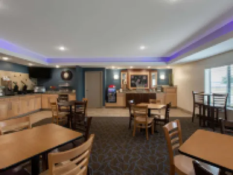 AmericInn by Wyndham Sioux Falls North Hotels in Sioux Falls