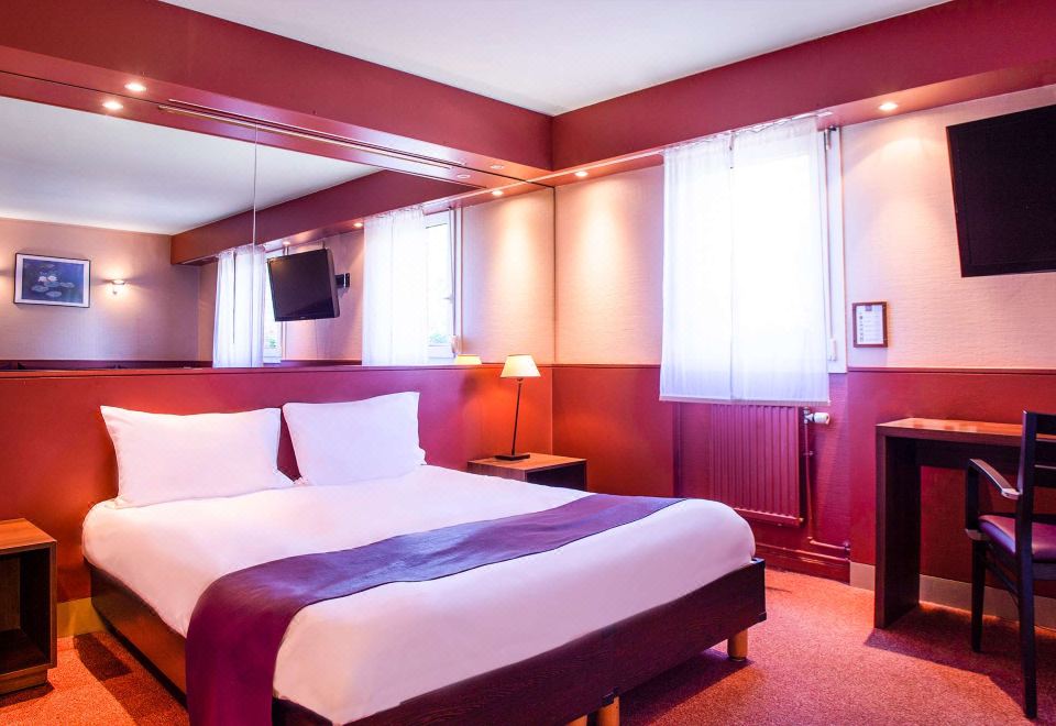 The Originals Lille Est Grand Stade Ascotel Over view