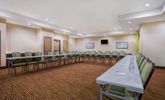 La Quinta Inn & Suites by Wyndham Beeville