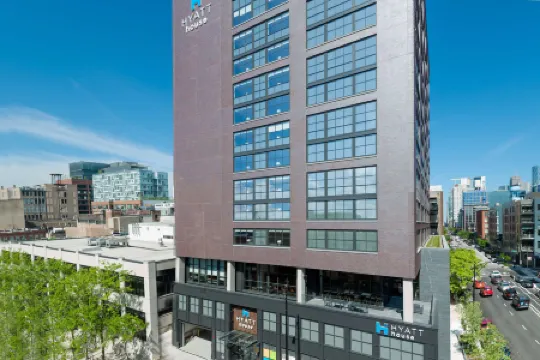 Hyatt House Chicago West Loop