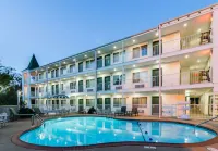 Quality Inn Eureka Springs South - parking