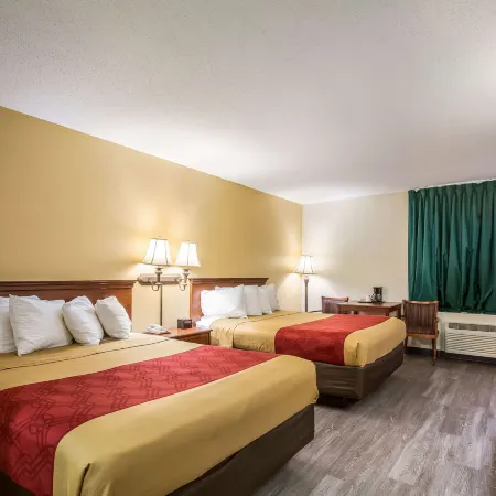 Econo Lodge Inn & Suites Fairview Heights St Louis