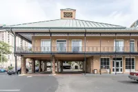 Quality Inn Downtown Historic District Hotel di Seluler