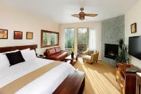 엘 콜리브리 호텔 & 스파 The Old Santa Rosa Creek Chapel 주변 호텔