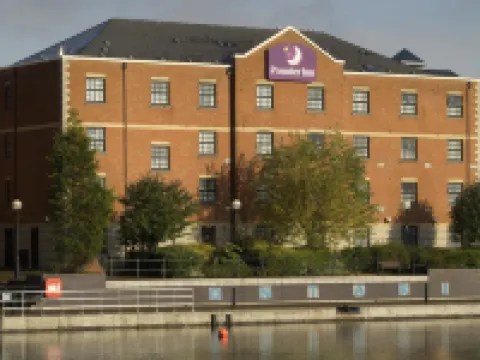 Manchester Salford Quays Hotels in Trafford